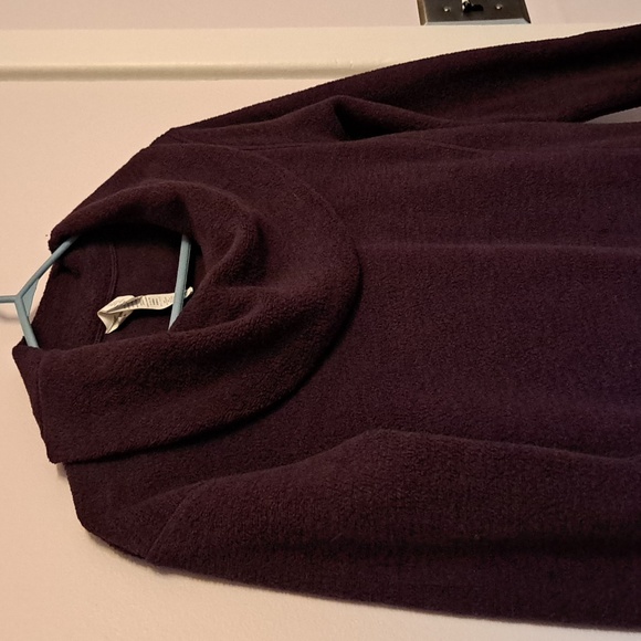 NEW BALANCE Cowl Neck Sweater - Picture 2 of 5